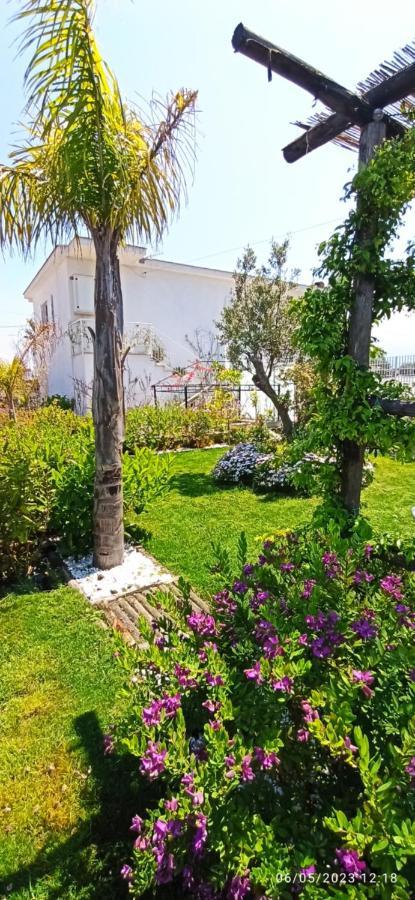 La Villa Degli Dei - Guest House Castellammare di Stabia Extérieur photo