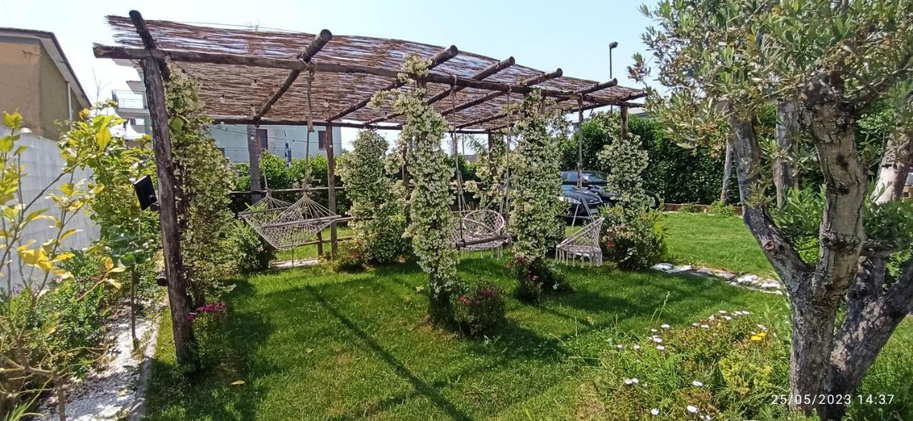 La Villa Degli Dei - Guest House Castellammare di Stabia Extérieur photo
